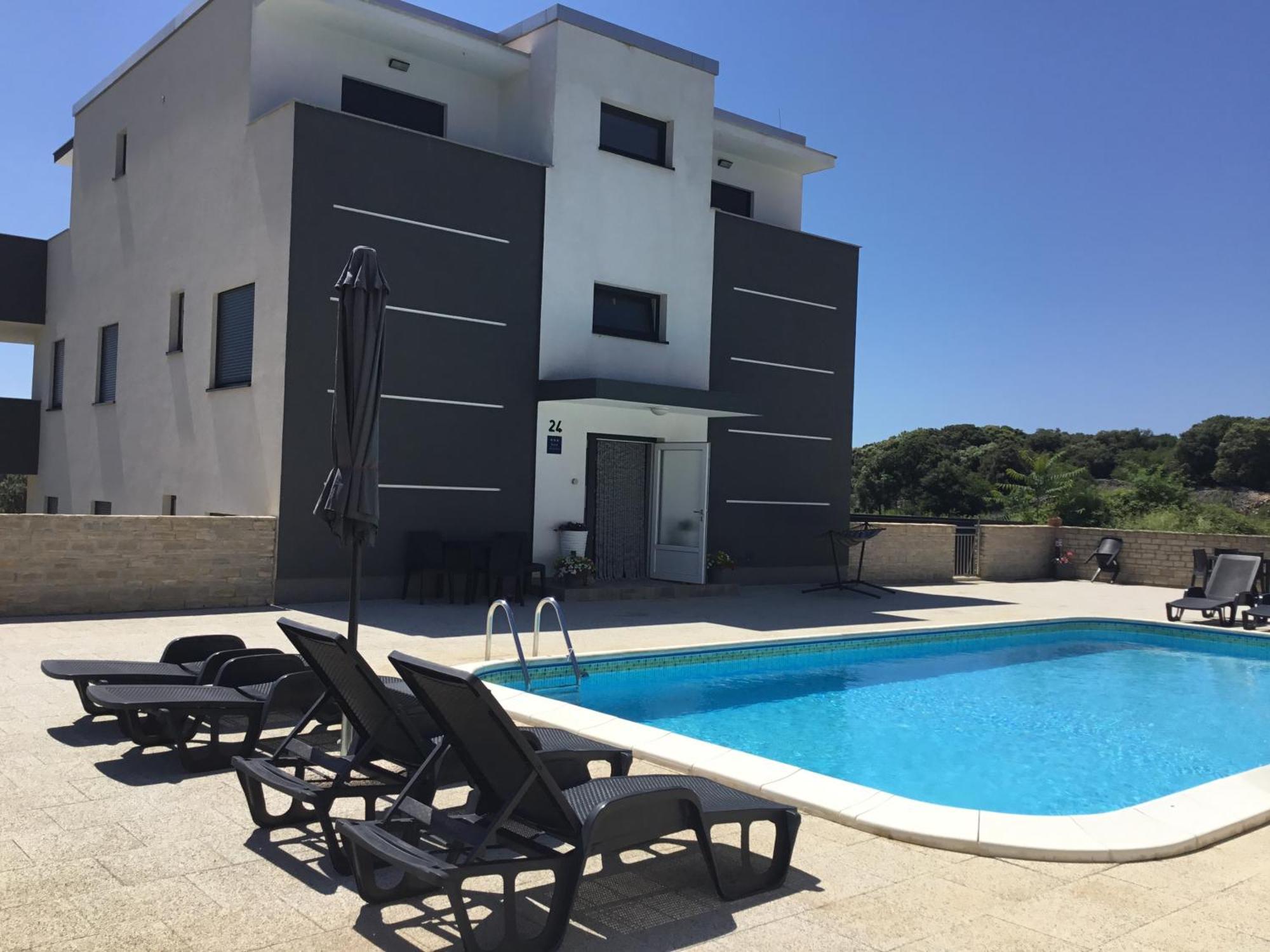 Black&White 1 Veglia Exterior foto
